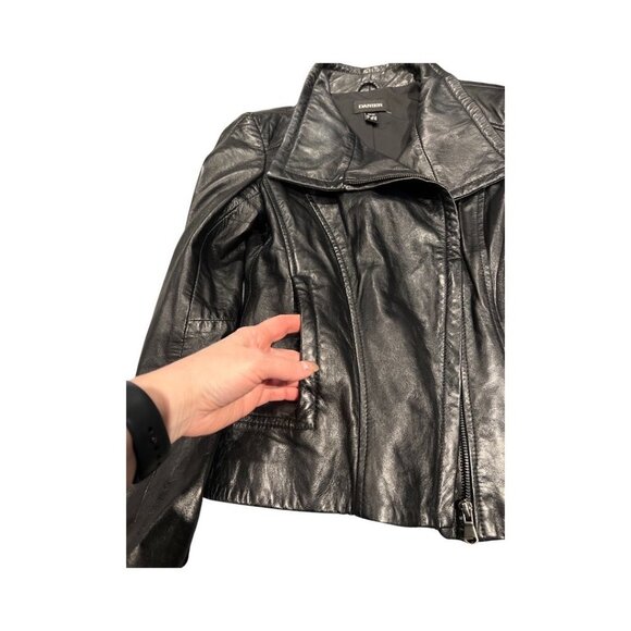Danier Leather Women's Black Coat Jacket Size XS with Zippered Sleeve and Pocket - Picture 4 of 13